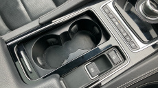 Jaguar F-Pace 2.0d [180] Chequered Flag 5dr Auto AWD Diesel Estate